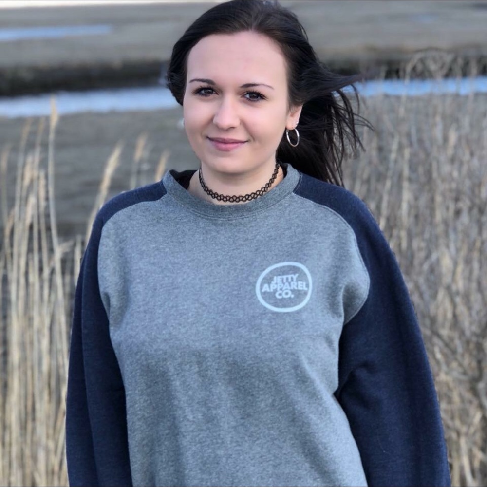 Meet your Posher, Becca